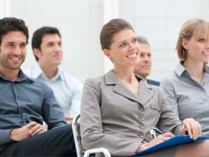 NHS TRAINING PROGRAMMES R NHS visual data 8